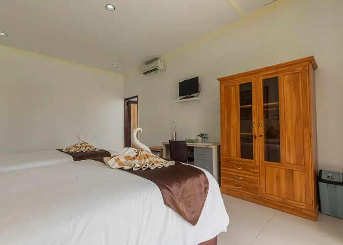 Favorit Exclusive & 3* Batununggul